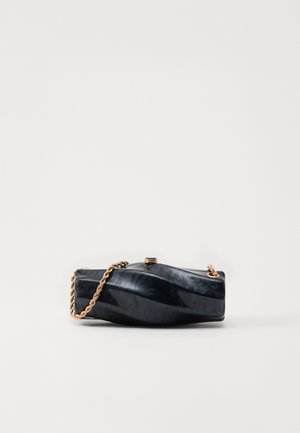 Cult Gaia JULIET - Bolso de mano - black