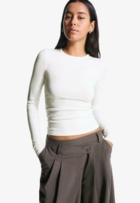 T-shirt à manches longues - white