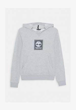 Felpa grigia in morbido cotone, con tasca centrale a marsupio, cappuccio con cordino e una patch nera con un grafico di un albero.