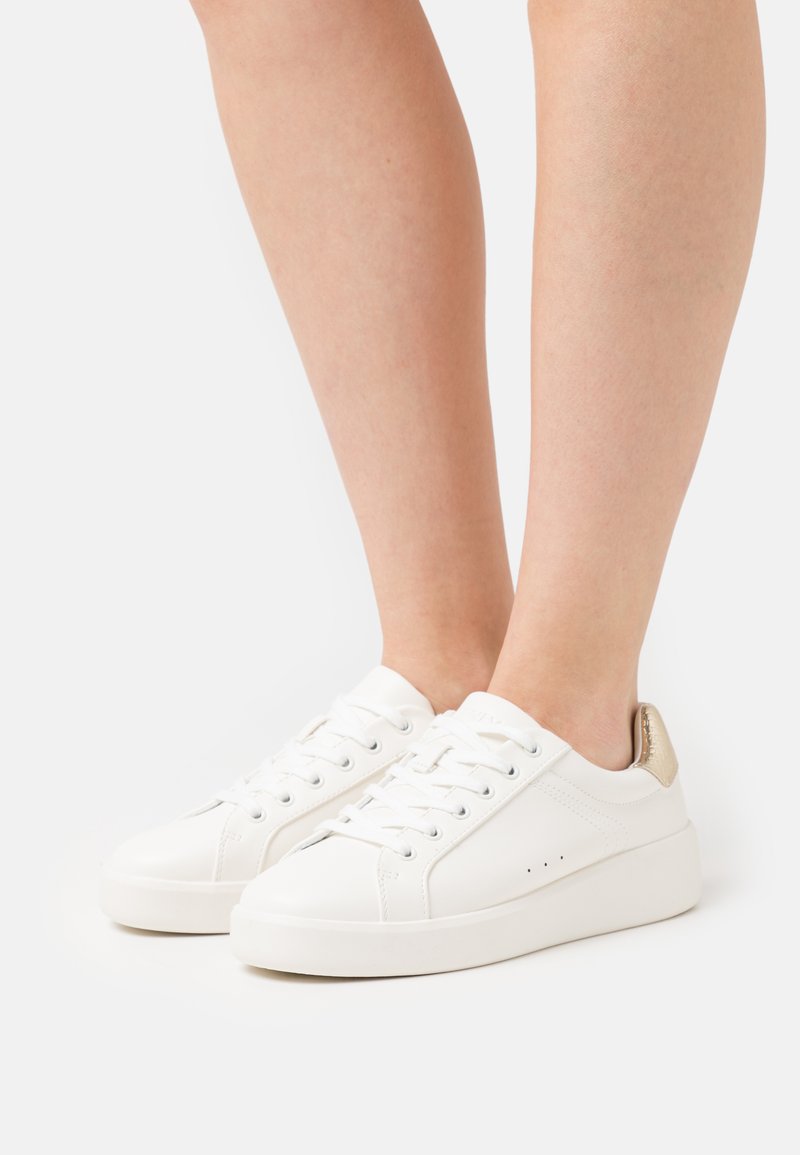ONLY SHOES ONLSOUL - Sapatilhas - white/gold