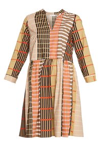 Mehrfarbiges Kleid mit V-Ausschnitt, langen Ärmeln und einem ausgestellten Rock. Der Stoff zeigt ein geometrisches Muster aus Streifen in verschiedenen Farben.