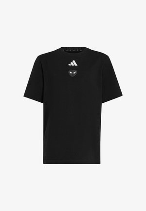 Czarna koszulka Adidas z krótkim rękawem z białym logo Adidas nad czarnym emblematem serca z białymi kształtami oczu.