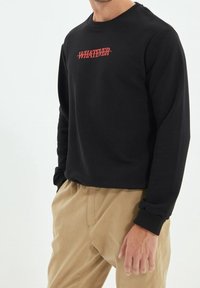 Trendyol Sudadera - black