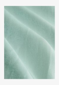 Valitud, sage green