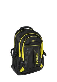 Zwarte rugzak met gele accenten, voorzien van meerdere compartimenten, een mesh zijvak en een tekstuurlos frontpaneel met een stippenpatroon.