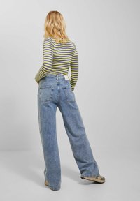 JJXX JXCELINE GIGI STR LS STRIPE JRS - Džemperis - limeade
