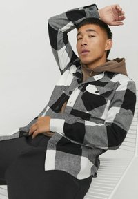 Jack & Jones JJEDARREN - Summer jacket - whisper white