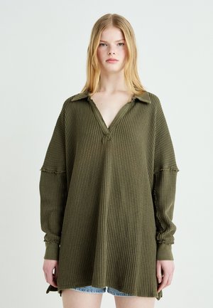 TRAVIS - Striktrøje - military olive
