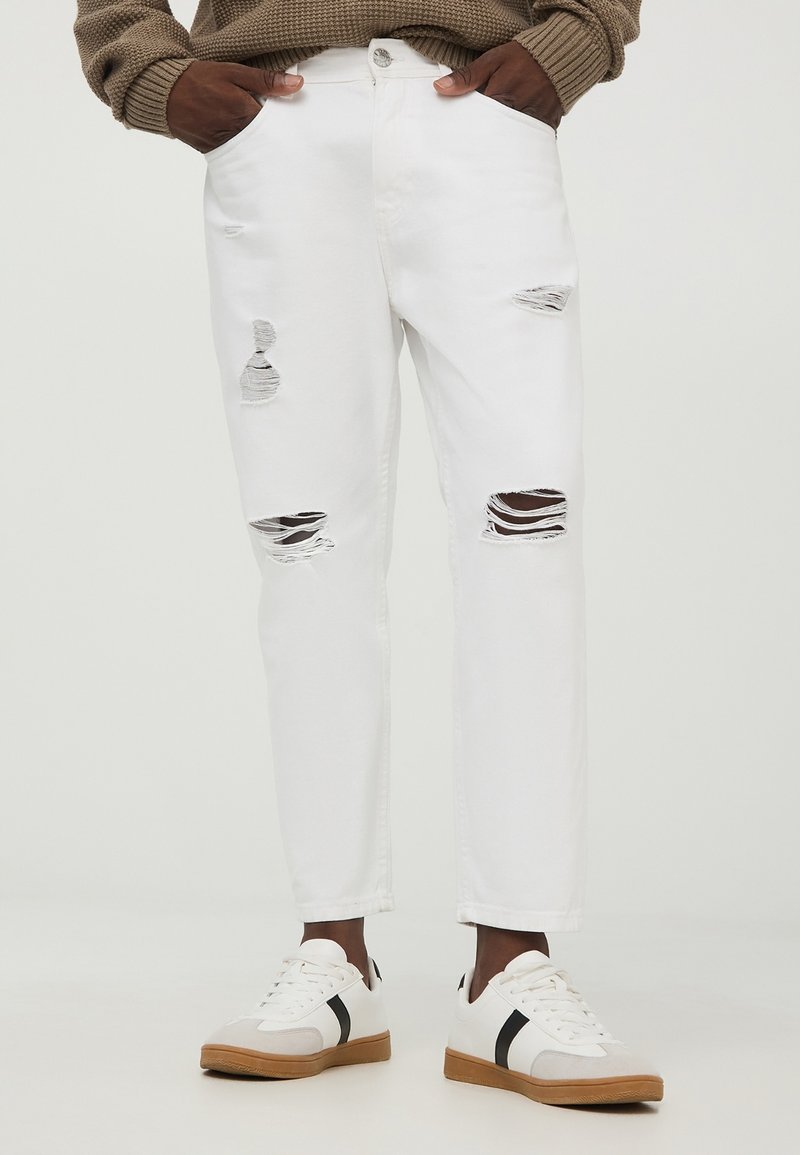 Terranova Jeans Tapered Fit - bianco
