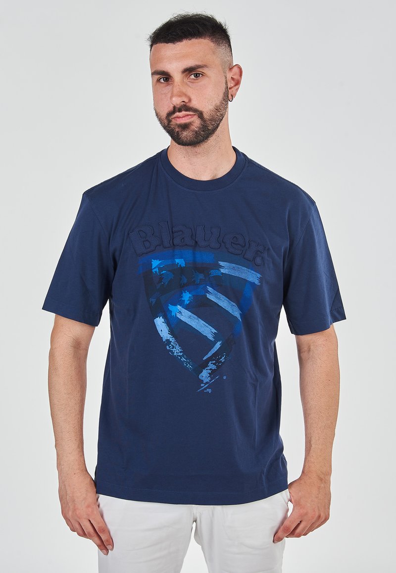 Alexander in Printed Blue 