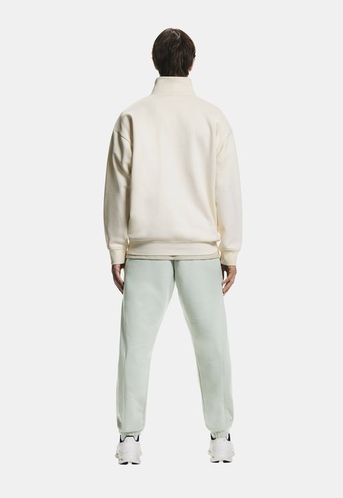 On CLUB - Tracksuit bottoms - mineral — foto 2