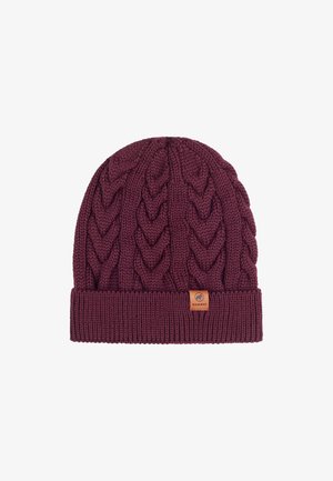 Bordeaux strikket beanie med kabelmønster, der har en tekstureret overflade og en ribbet kant. Inkluderer en lille læderlogo-patch.