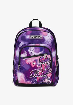 Zaino in nylon sprayato di viola e rosa con multiple tasche con zip, caratterizzato da un design in stile graffiti e dettagli neri.