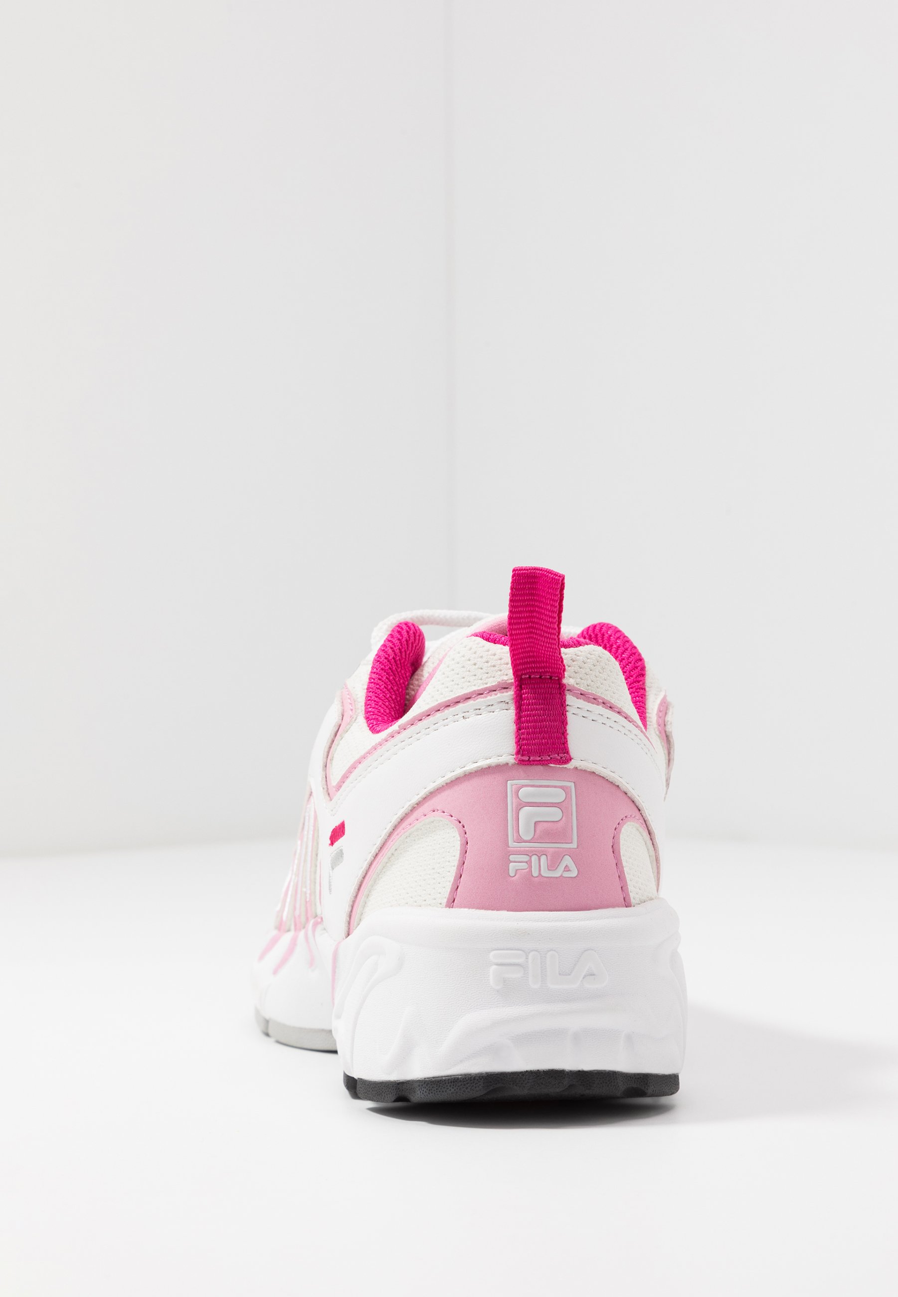Fila ADRENALINE Joggesko whiterosebloomhvit Zalando.no Fila ADRENALINE Joggesko whiterosebloomhvit Zalando.no