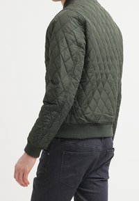 Urban Classics Giacca da mezza stagione - olive