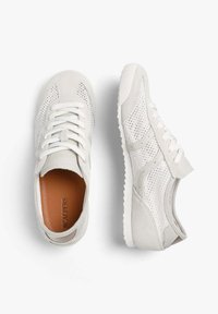 Scalpers Zapatillas - off white