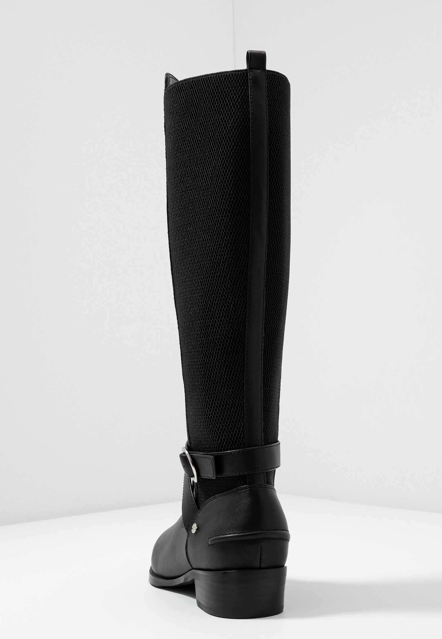 bottes parfois