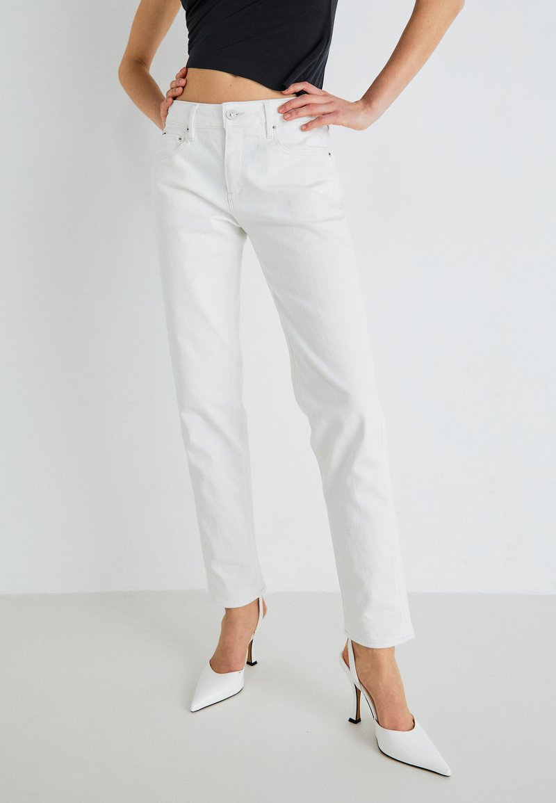 G-Star KATE BOYFRIEND - Jeans Relaxed Fit - paper white/weiß - Zalando.ch