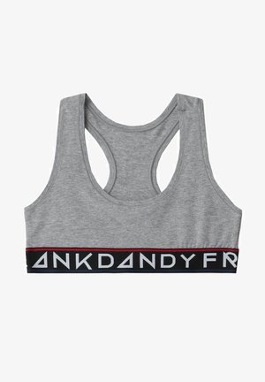 Bra sportivo grigio in cotone con design a racerback. Presenta un elastico nero con testo bianco e dettagli rossi nella parte inferiore. Texture morbida.
