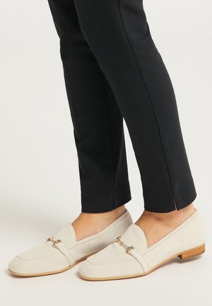 Pantofi slip-on - elfenbein