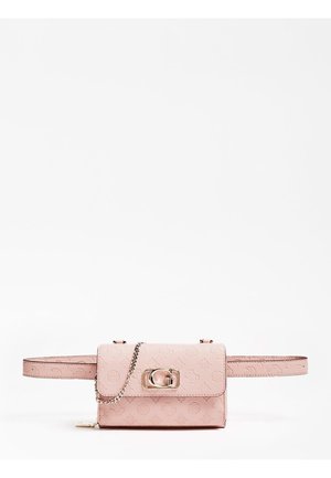 Sac ceinture en cuir rose clair avec motif en relief, boucle "G" dorée, et détail de chaîne courte dorée attachée.