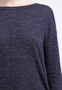 Even&Odd Sweter
