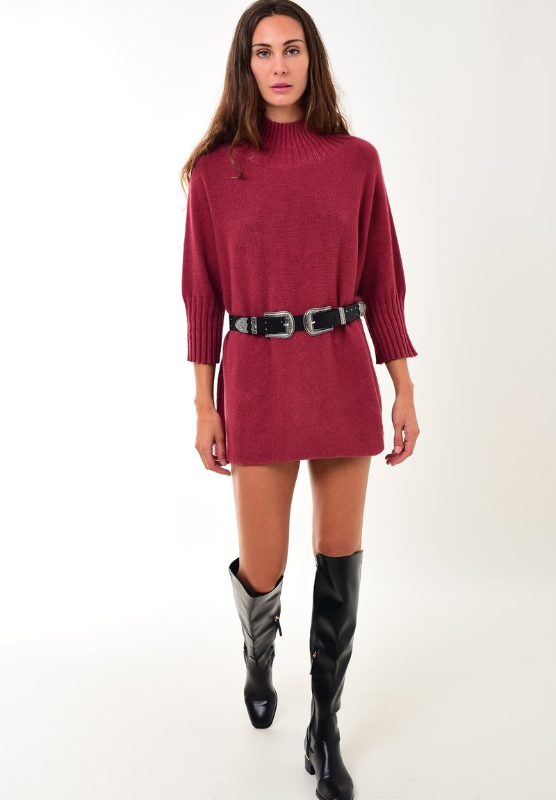 Damen Freizeitkleider | SOHUMAN CINDY Strickkleid red/rot - EO73279 Damen Freizeitkleider | SOHUMAN CINDY Strickkleid red/rot - EO73279