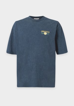 Pier One by Zalando, - T-shirt z nadrukiem