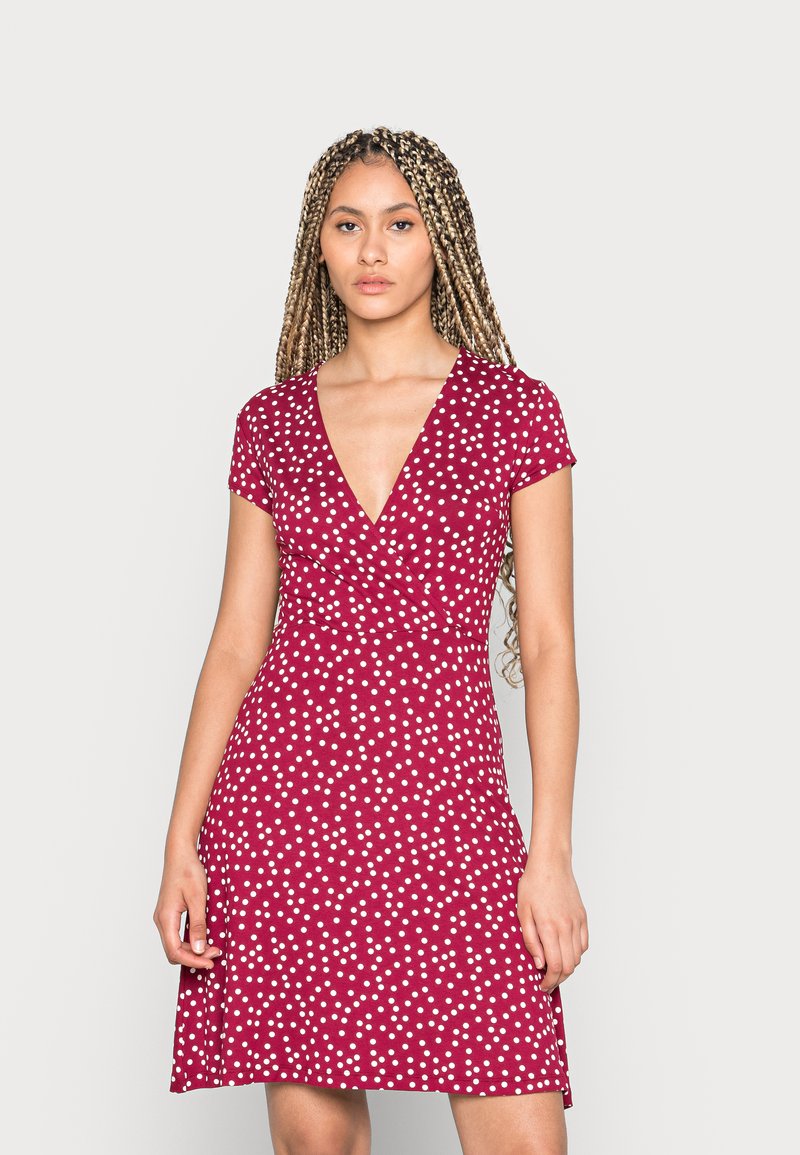 Anna Field Vestido de malha - dark red/white