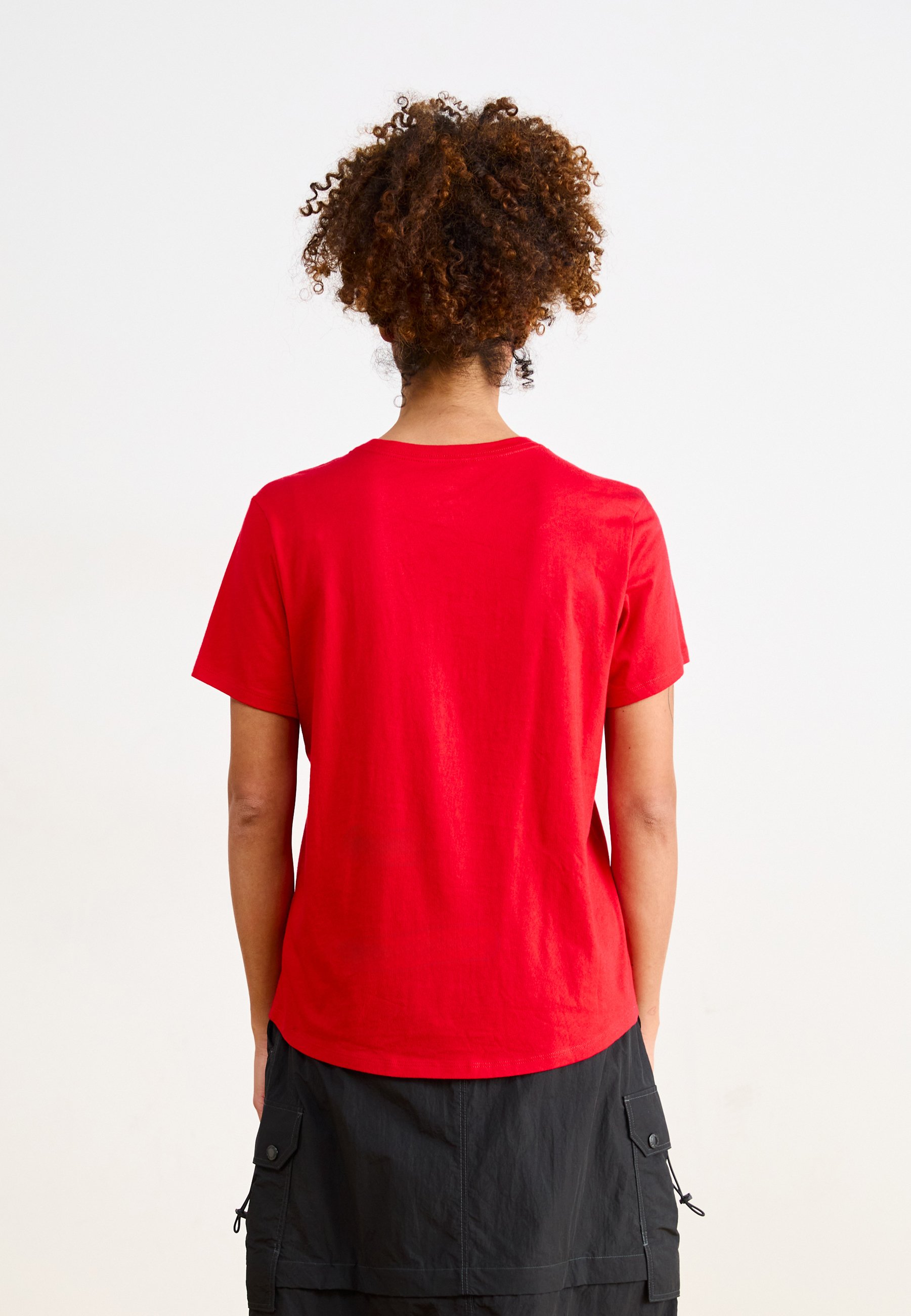 Nike Sportswear CLUB TEE - Basic T-shirt - university red