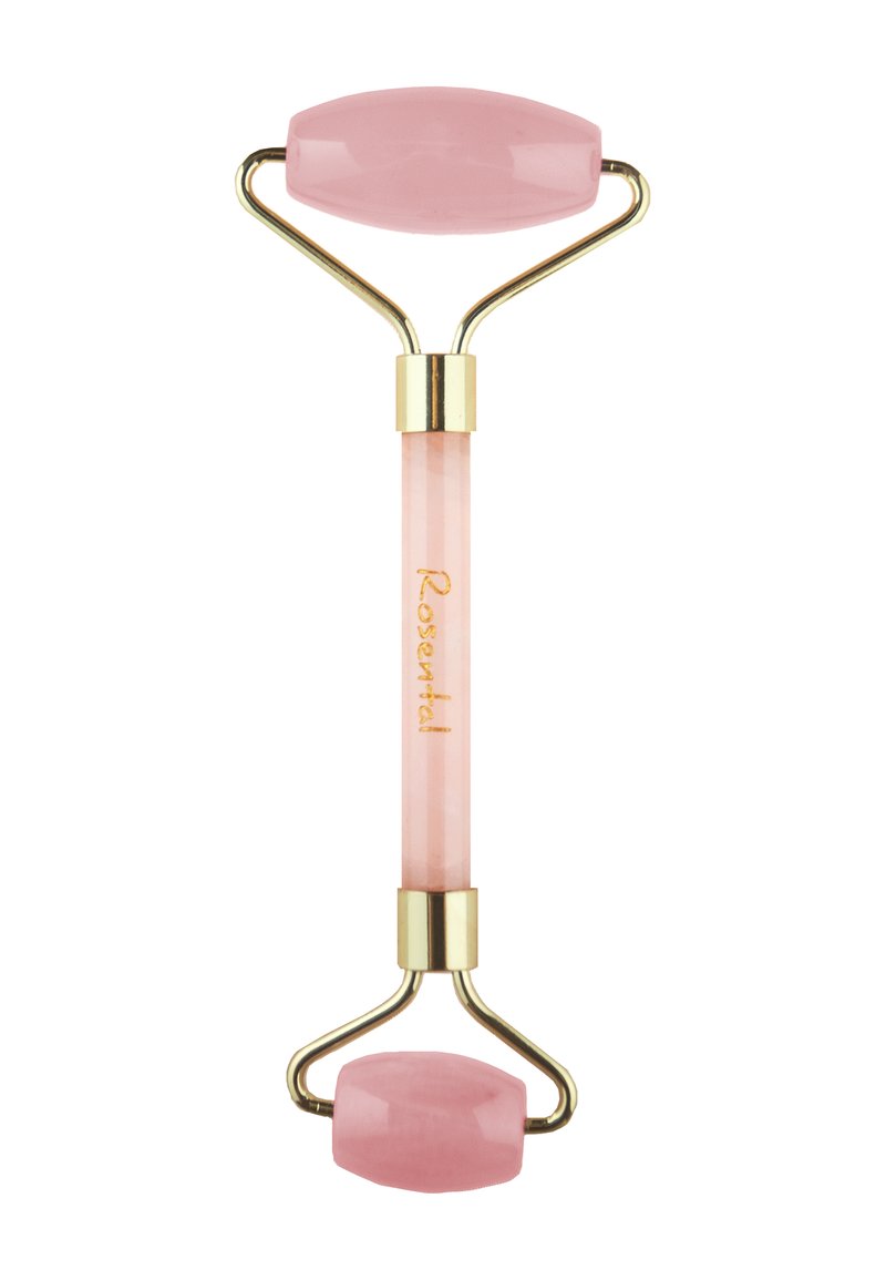 Rullo facciale in quarzo rosa con una testa in pietra liscia di colore rosa, accenti metallici dorati e un manico rosa che presenta il nome del marchio "Rosental."