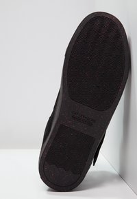 Cayler & Sons SASHIMI - Zapatillas altas - deep black/red