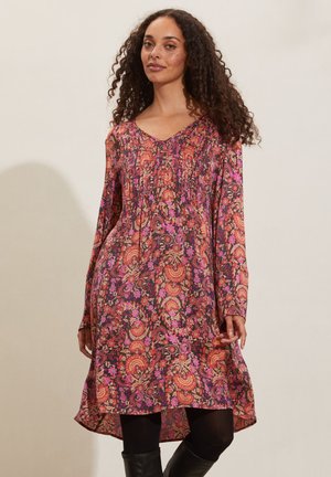 Odd Molly ROSEMARY - Jurk - dazzling pink
