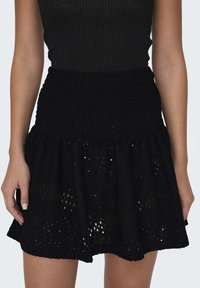 ONLLUZ WEAR SKIRT - Miniskjørt - black