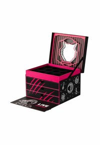 Black and pink multi-drawer box with claw marks, jewelry illustrations, and "Wildcat" logo mirrored inside the open lid.