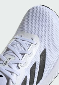 adidas Performance RESPONSE - Laufschuh Straße - cloud white core black cloud white