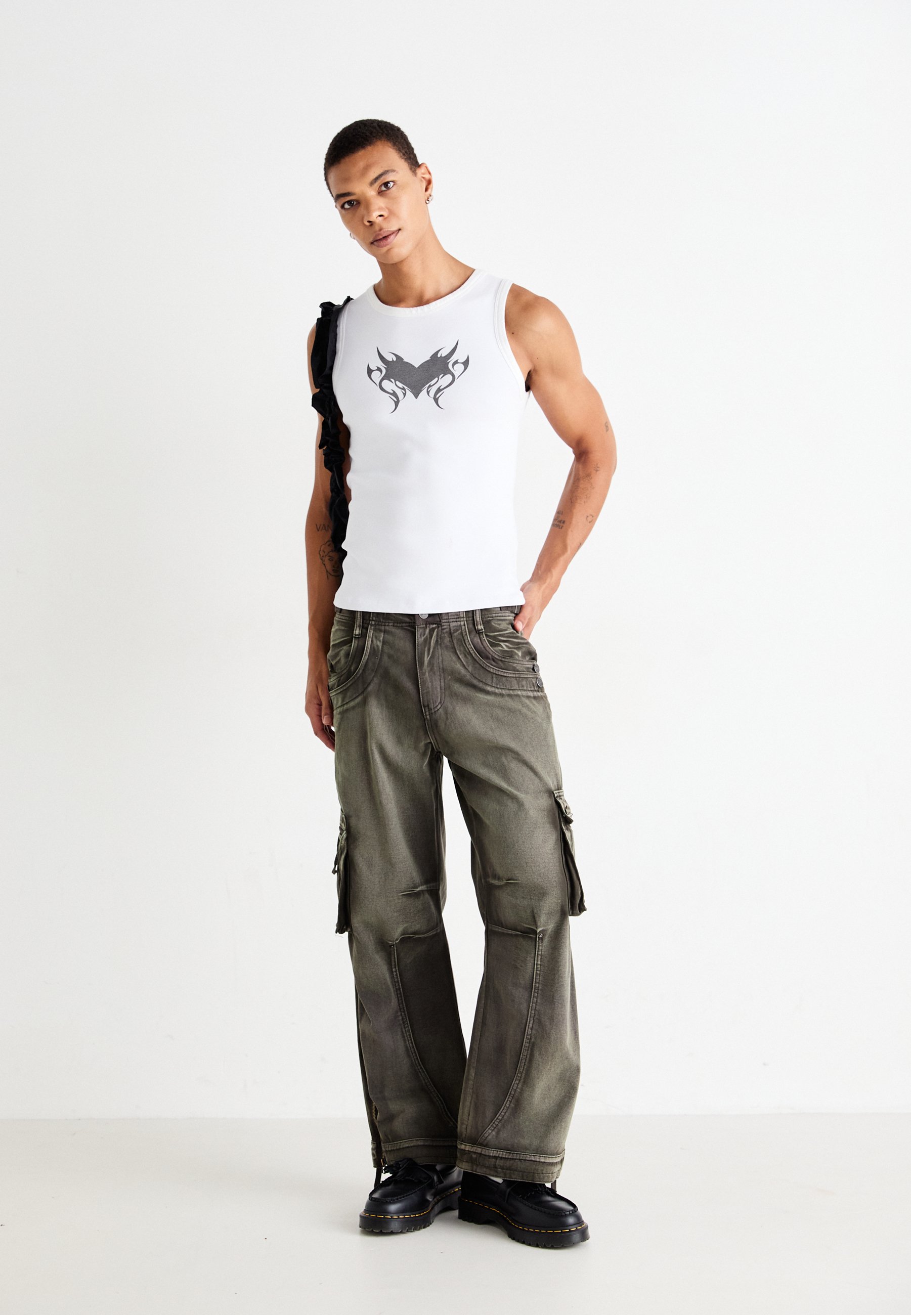 Jaded London SUN FADED TROOPER - Cargo trousers - khaki - Zalando