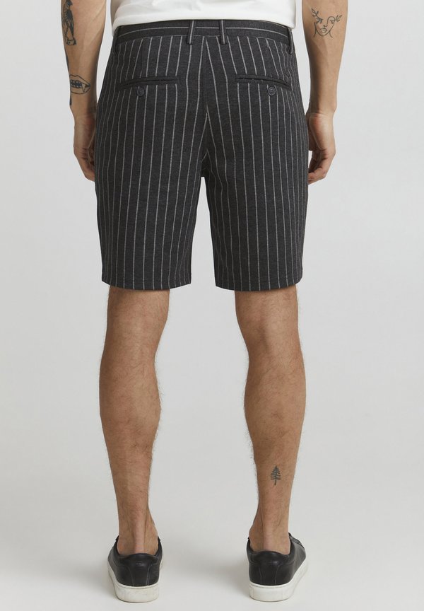 BHAMUR REGULAR FIT - Shorts - charcoal mix4