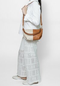 Roberta Rossi Borsa a mano - cognac and beige