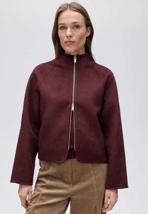 OPUS, OPUS JACKE HELISU - Jas - cherry jam