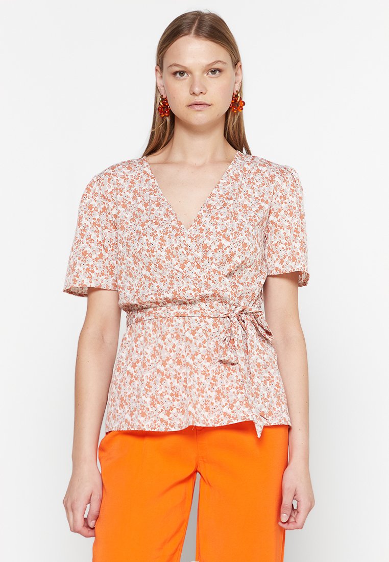 JDY Blouse lichtrood