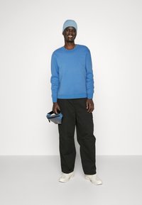 Jack & Jones JJEBRADLEY CREW - Sudadera - pacific coast
