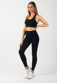 Carlheim Legíny – nohavice - black