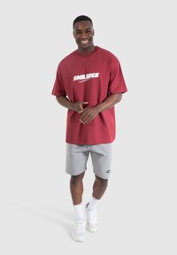 Smilodox NALE TRAINING SHORTS - Korte broeken - grau