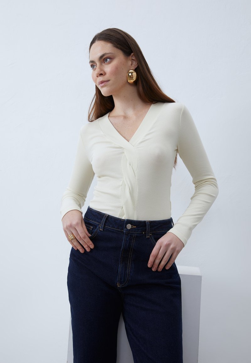 Anna Field Pitkähihainen paita - off-white