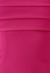 TUSSAH NATARA MIDI  - Denné šaty - hot pink