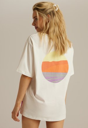 Diverse - T-shirt z nadrukiem