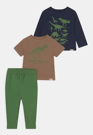 OUTFIT SET - T-shirt z nadrukiem - mushroom