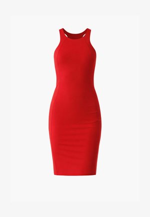 Abito rosso aderente senza maniche con scollo alto e silhouette sagomata, lunghezza al ginocchio, mostrato su uno sfondo bianco uniforme.