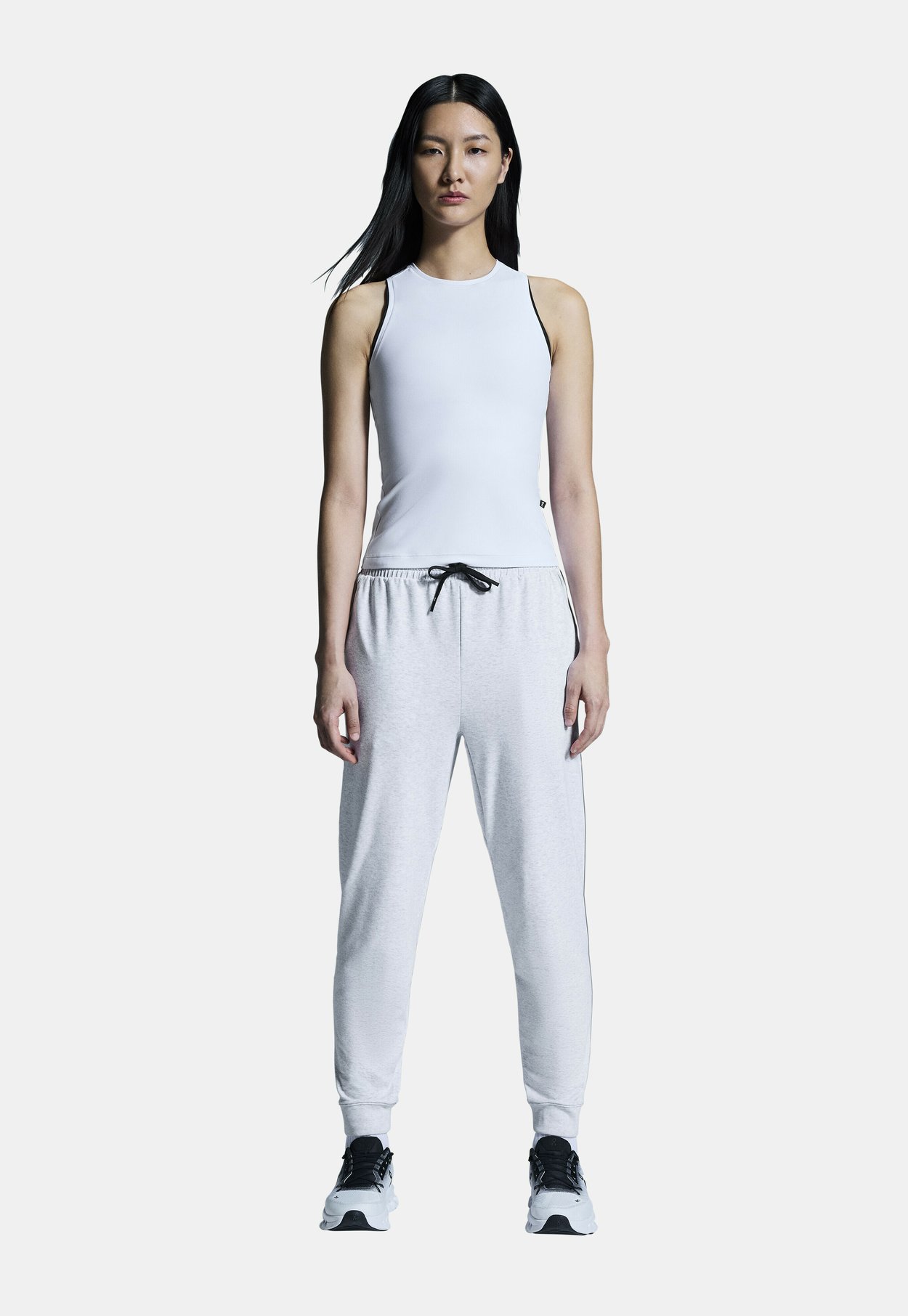 STUDIO JOGGERS - Jogginghose
